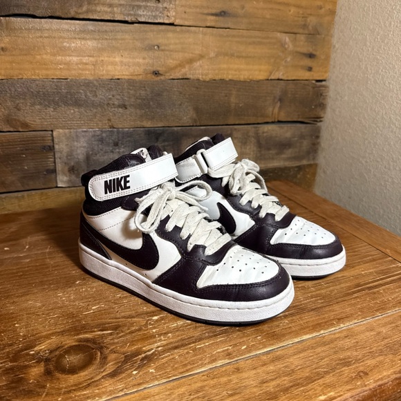 Nike Other - Nike Court Borough Mid 2 Kids Shoes White & Black CD7782-126 Size 3.5Y